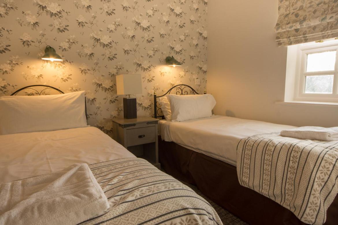 Eyam Cottage - Darwin Lake Holiday Village Matlock  Bagian luar foto